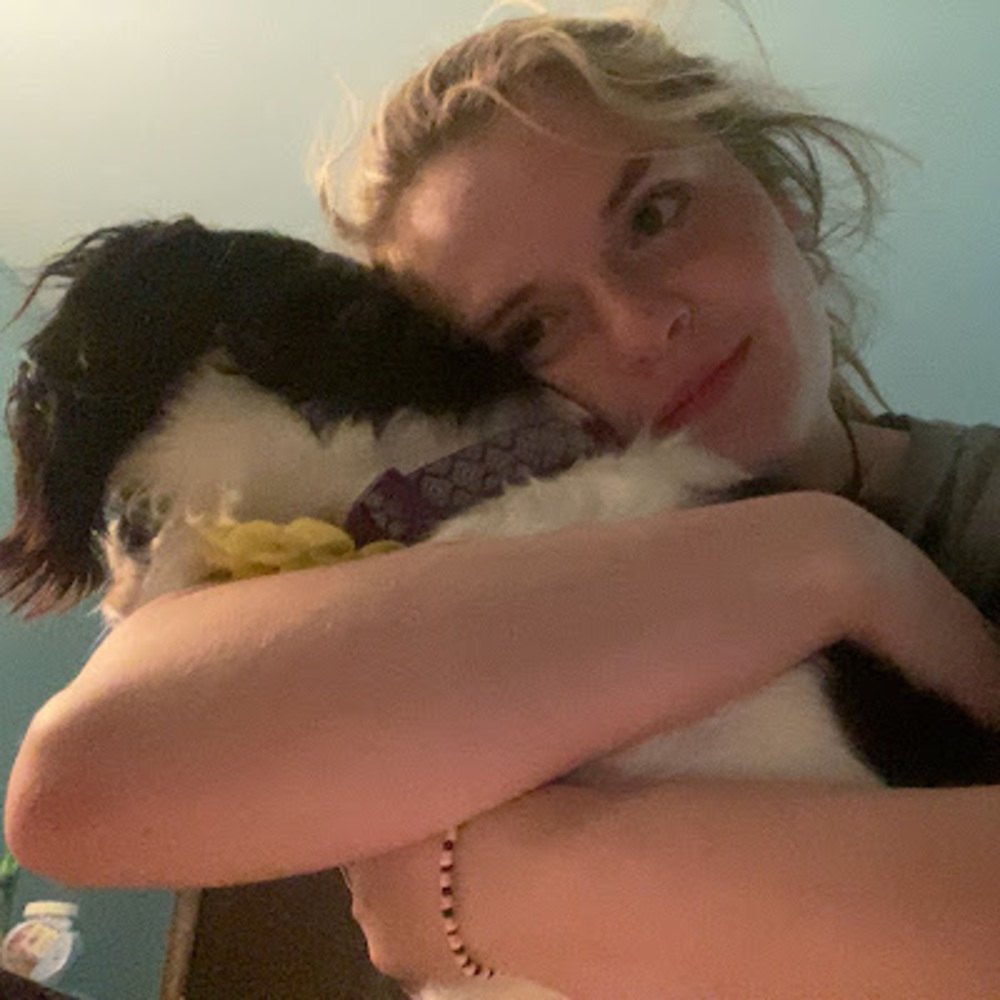 Meet your Posher, Maddie
